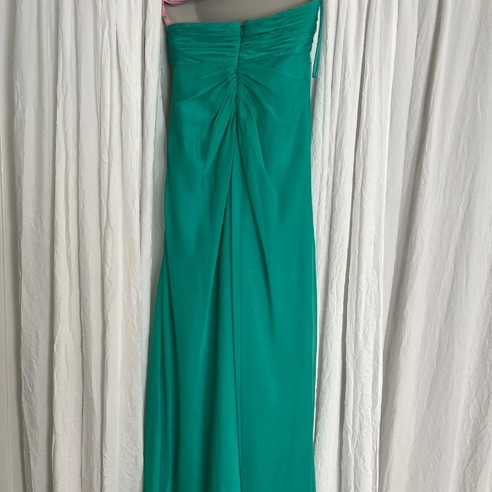 Cache gown - Picture 3 of 6